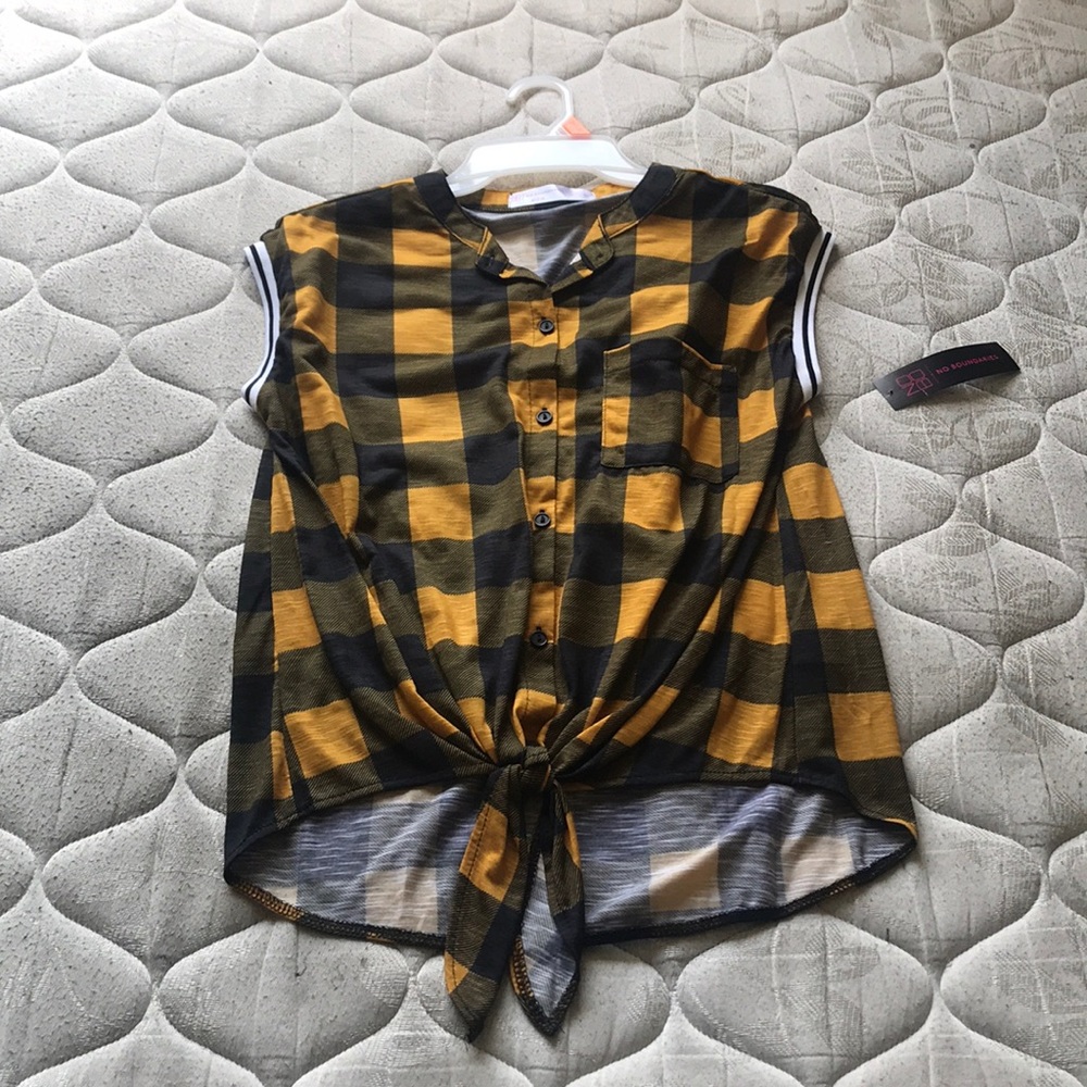 twist tie shirt